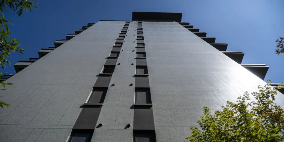 外立面涂料四：成本控制下，做出「金屬質(zhì)感、石材效果」