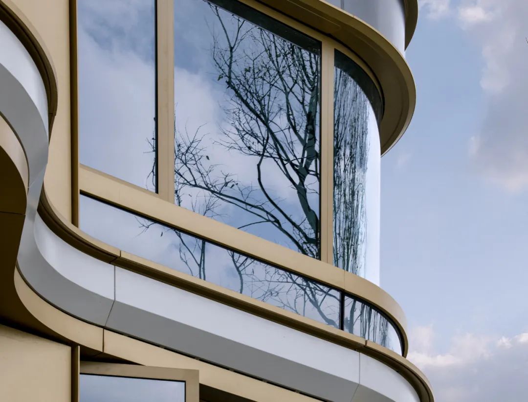 外立面：各類材料 —— 成本、特征+使用場景（一）